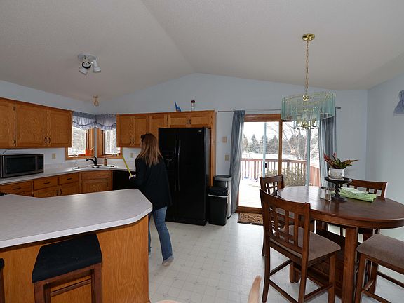 2nd image of 940 236th Ave NW