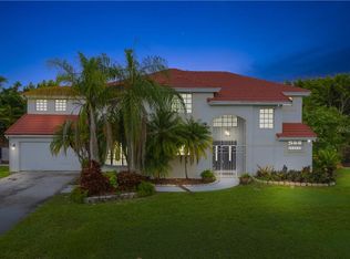 19702 SW 136th Ave, Miami, FL 33177