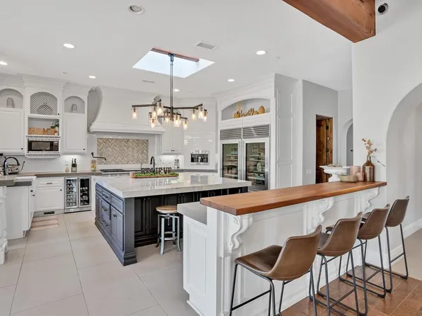 18655 Old Coach Dr, Poway, CA 92064