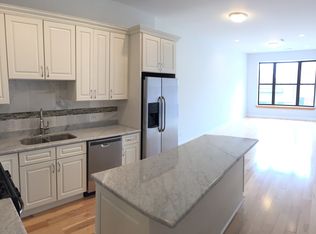 1645 W Chicago Ave #B, Chicago, IL 60622