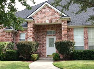 1103 Canton Rd, Cleburne, TX 76033