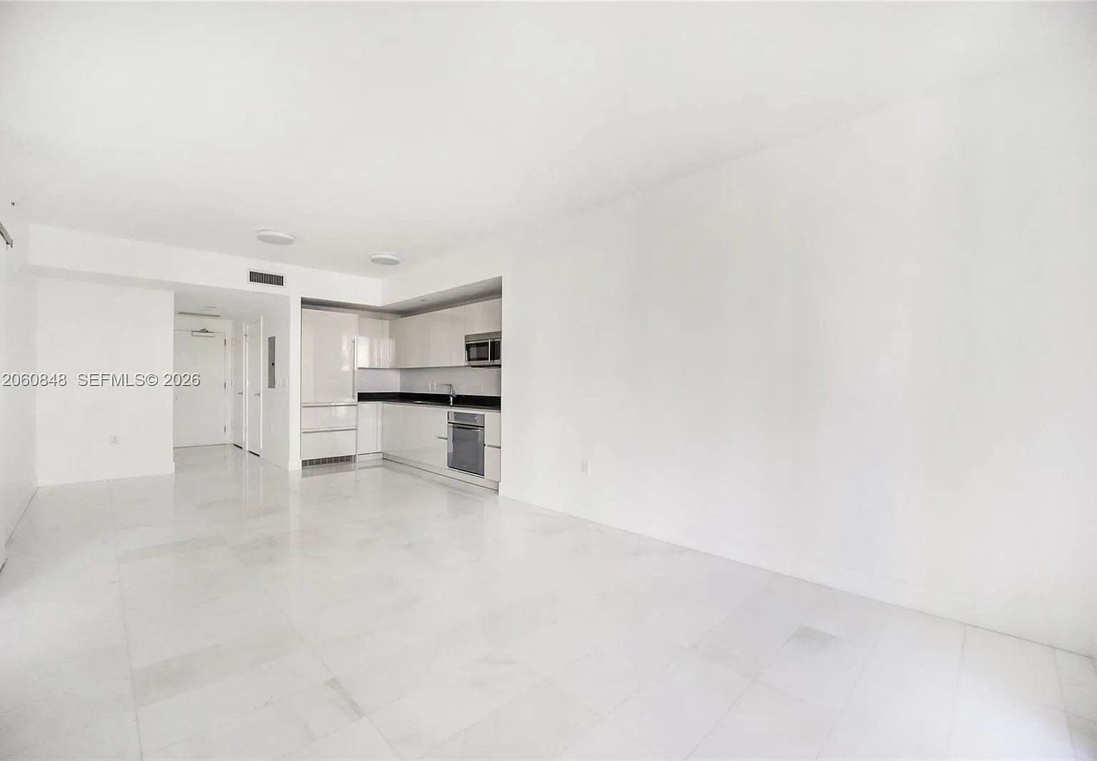 1 bed, 759 sqft, $4,100 — Photo 4