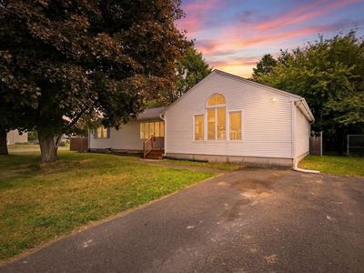 5 Kurtz St, Chicopee, MA, 01013