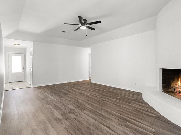 5th image of 436 Hill St