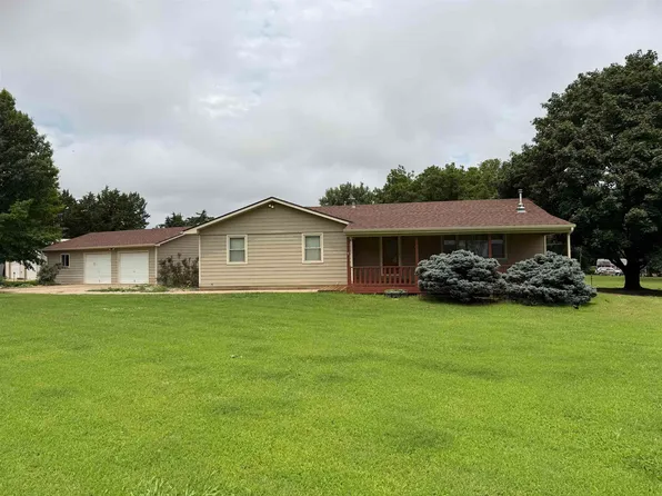 4962 294th Dr, Arkansas City, KS 67005