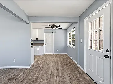 937 E Elizabeth St — Photo 4