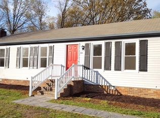 5504 Chanson Rd, North Chesterfield, VA 23237