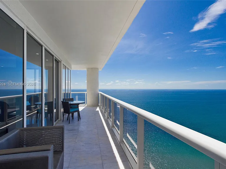 1800 S Ocean Dr #Penthouse 4404 — Photo 22