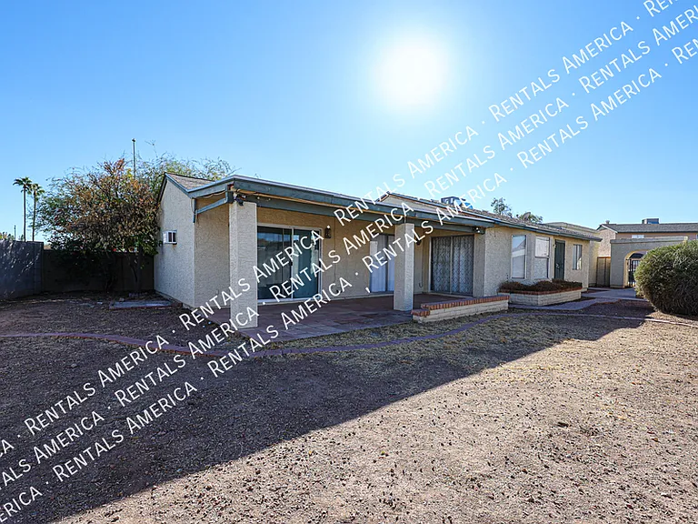 630 E Jensen St #128 — Photo 32