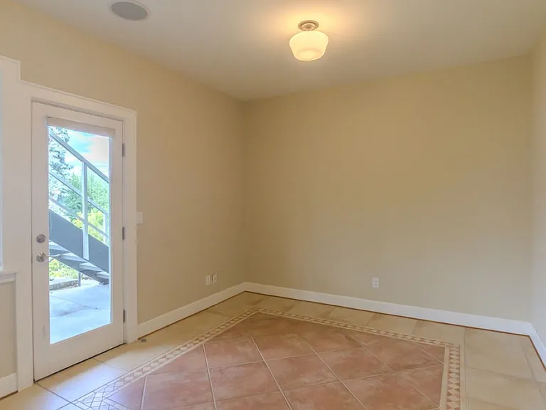 8568 Sand Point Way NE — Photo 65