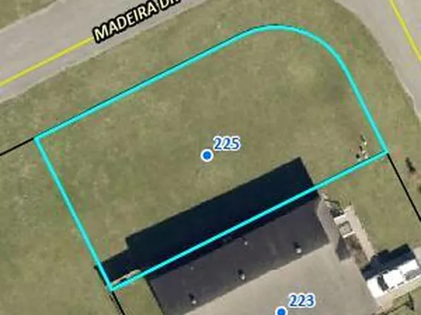 225 Laurelwood Dr, Lafayette, LA 70501