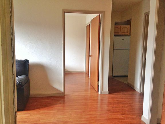 3rd image of 701 London Street # First Flr