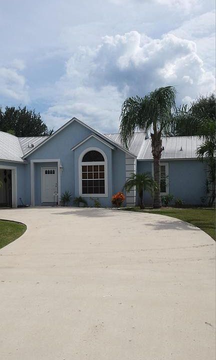1st image of 1866 SE Gaskins Cir