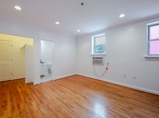 430 Irving St NW APT 204, Washington, DC 20010