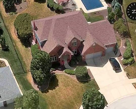 2nd image of 22483 Port Weller Ct