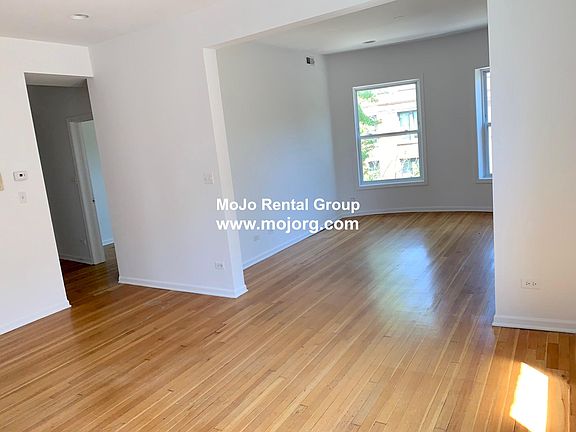 3rd image of 1517 W Cornelia Ave #2