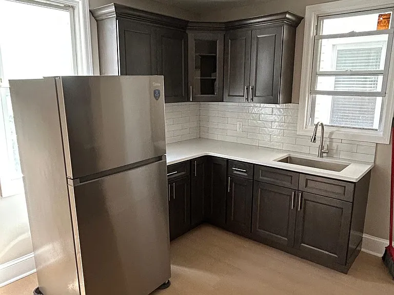 48 Linden Ave #1 — Photo 5