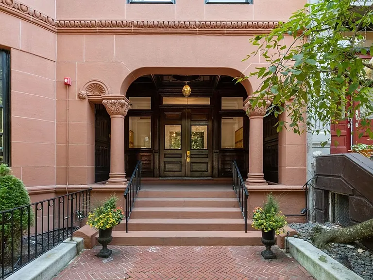 290 Commonwealth Ave #A — Photo 3