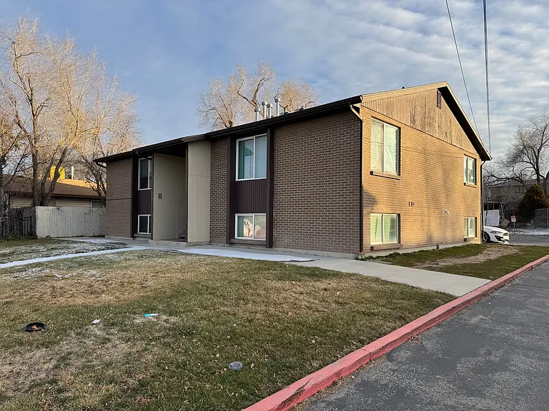 4943 W. 4100 S. — Photo 12