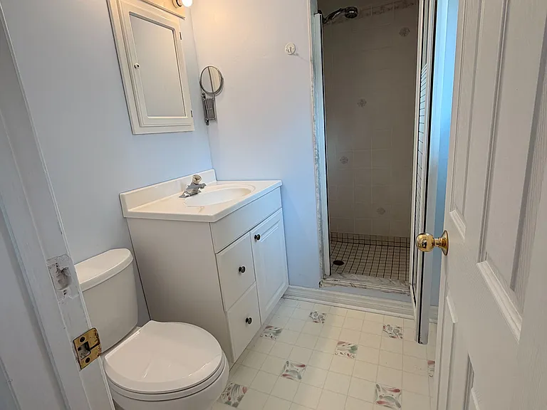2150 Herridge Dr — Photo 16