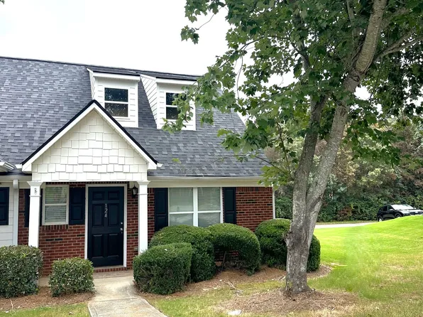 124 Bridgewater Cir, Athens, GA 30601