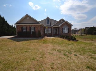4923 Planters Way, Flowery Branch, GA 30542