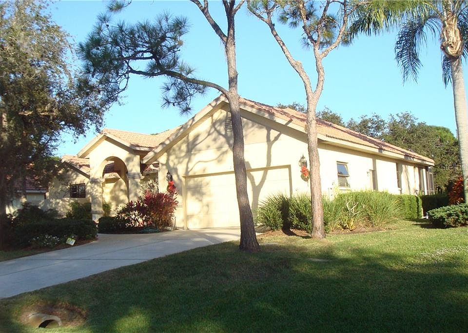 1st image of 23 Leeward Dr