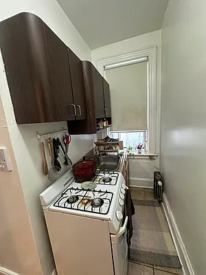 Rented by R New York | media 10