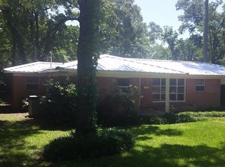 2807 Rollingwood Dr, Tyler, TX 75701