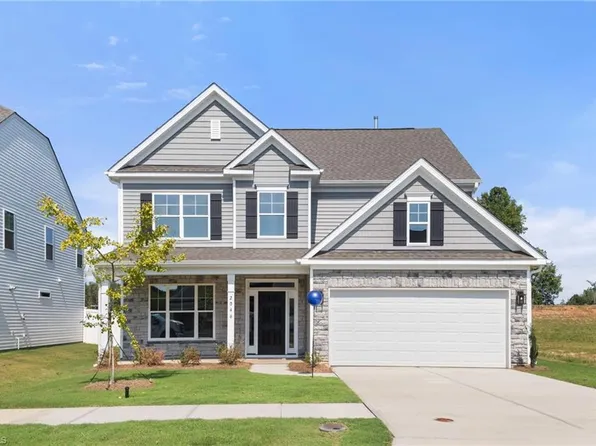 2046 Abbotts Vista Dr, Kernersville, NC 27284