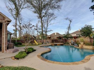 2 Indigo Bunting Pl, The Woodlands, TX 77389