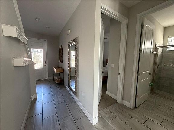 3rd image of 7676 FAIRFAX DRIVE