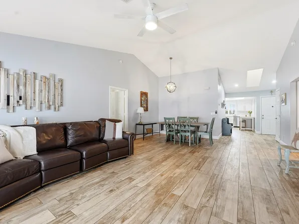 6273 Barbara Street, Jupiter, FL 33458