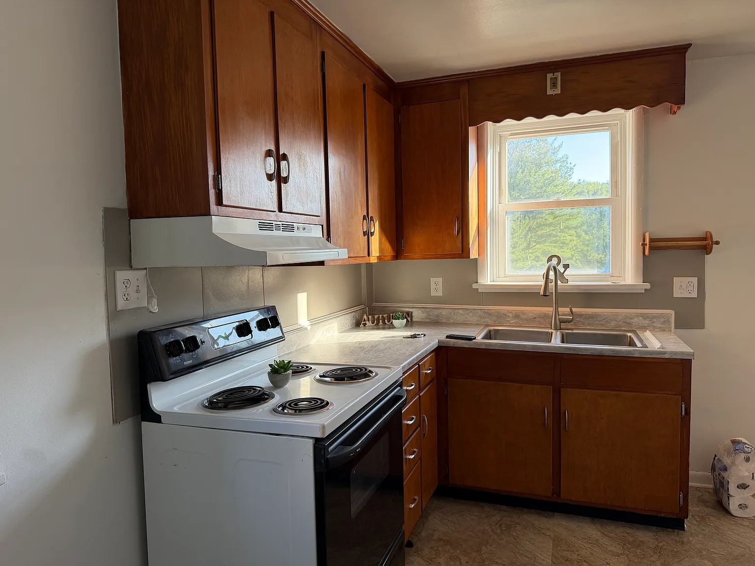 122 Main St — Photo 3