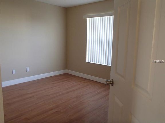 5th image of 114 Seabreeze Cir