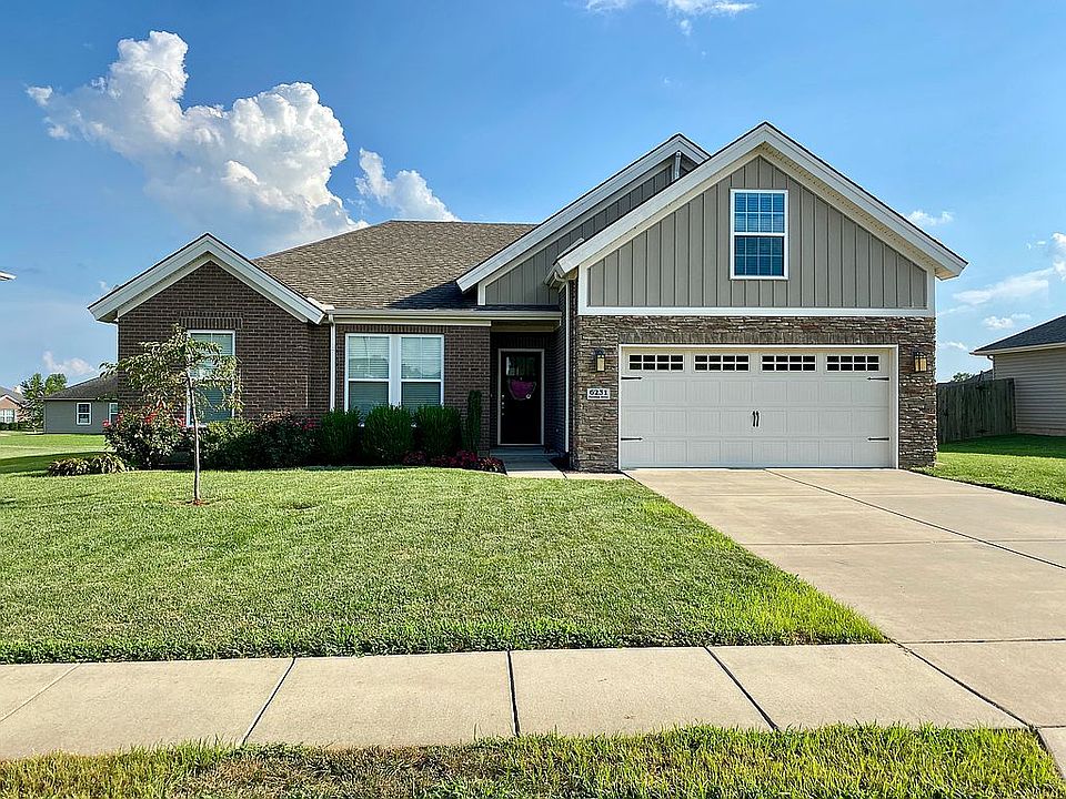 1st image of 6231 Pavilion Dr