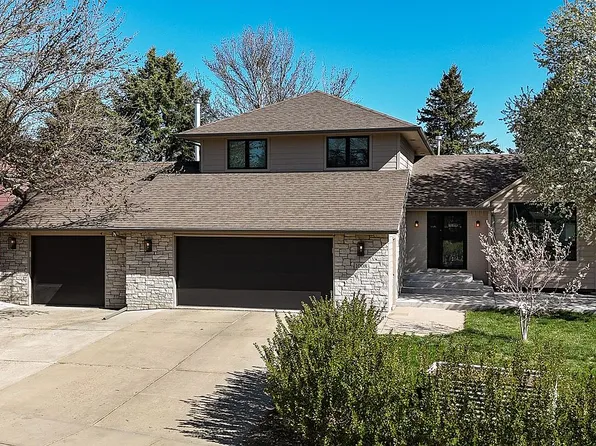 1008 E 61st St, Sioux Falls, SD 57108