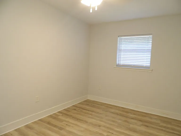 731 Richardson St — Photo 7