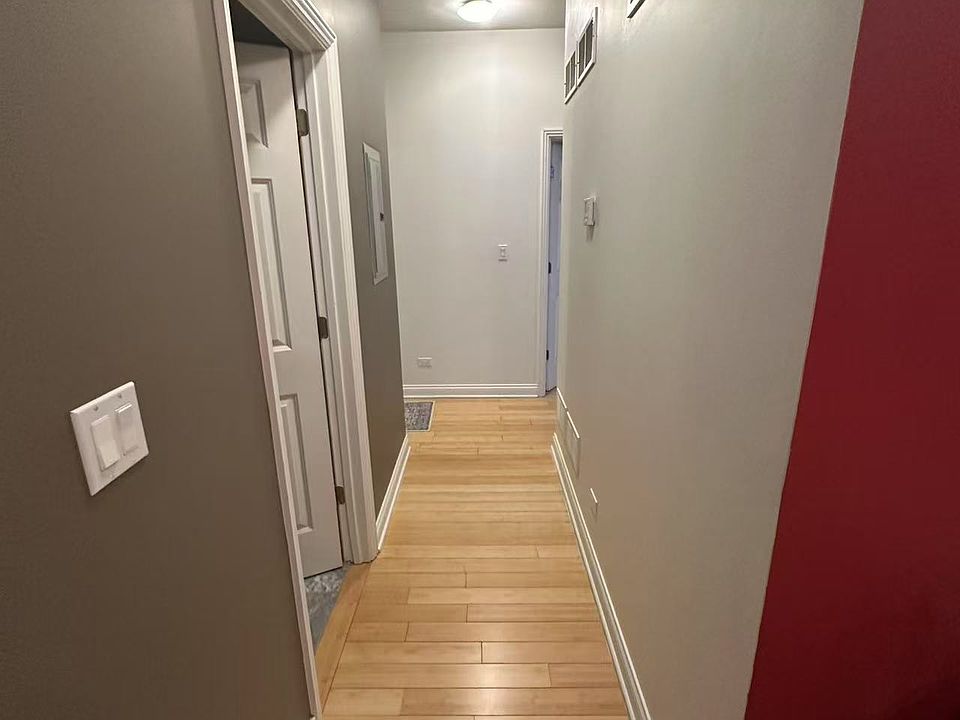 1st image of 3377 N Kedvale Ave APT 3S