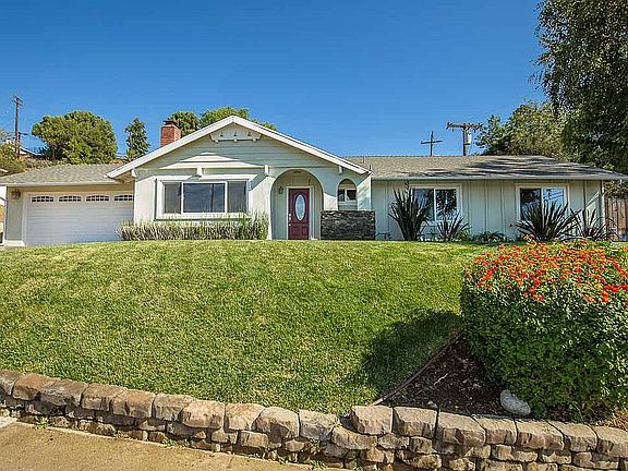 2nd image of 3216 Camino Calandria