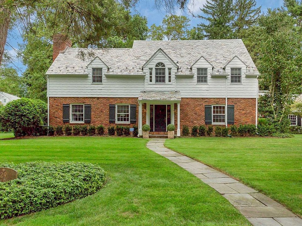 29 The Oaks, Roslyn Estates, NY 11576 Zillow
