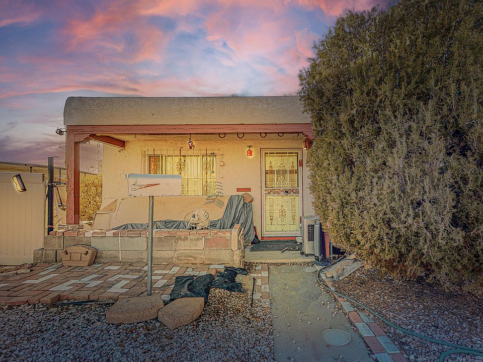 1st image of 2619 Montclaire Dr NE