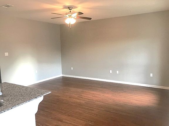 3rd image of 36034 Cheray Dr