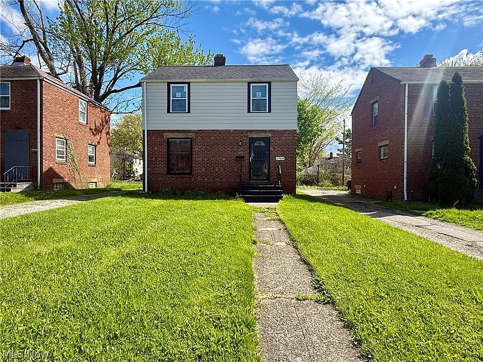 1st image of 17404 Throckley Ave