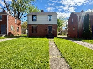 17404 Throckley Ave, Cleveland, OH 44128