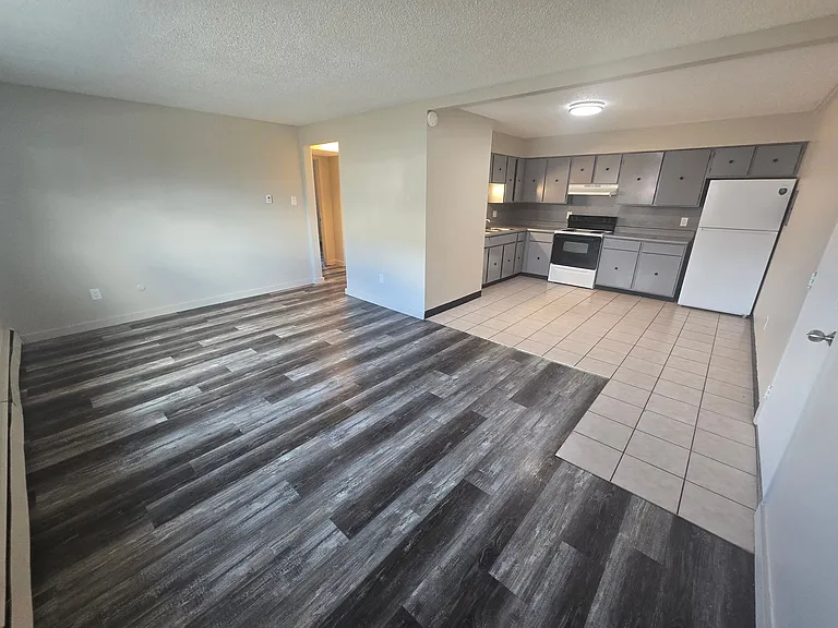 1936 Vinewood Ln — Photo 21