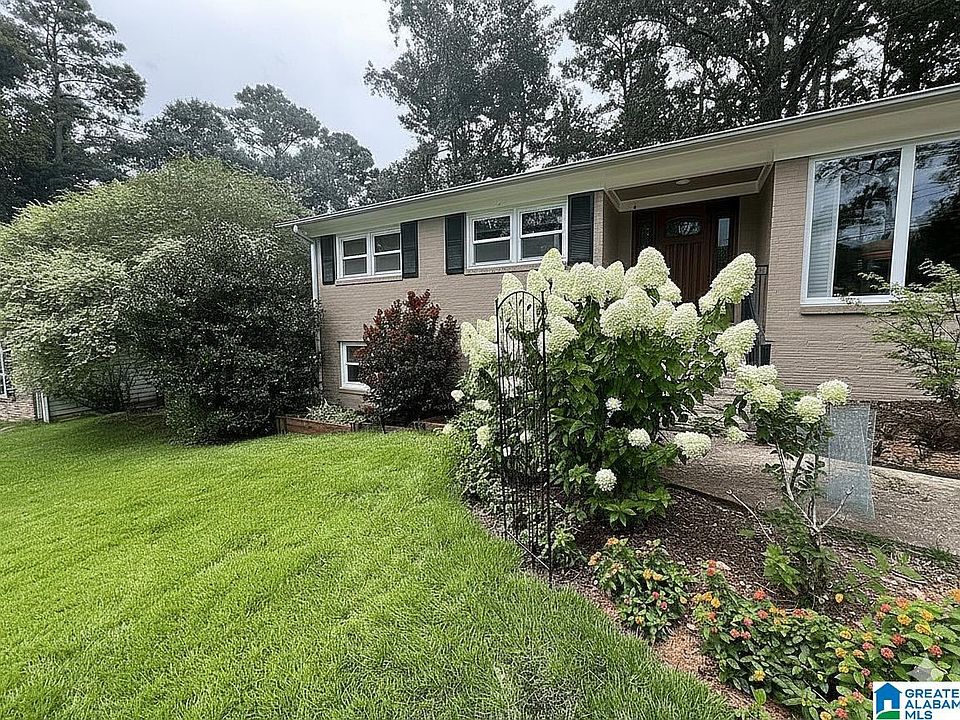 1st image of 3741 Spearman Dr