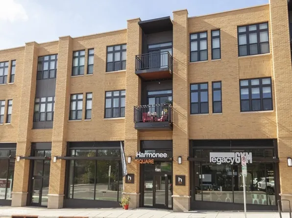 Harmonee Square Apartments