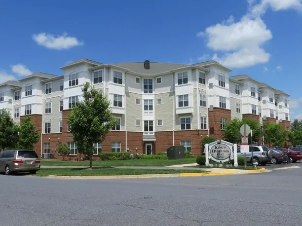 14241 Kings Crossing Blvd Unit 206, Boyds, MD 20841