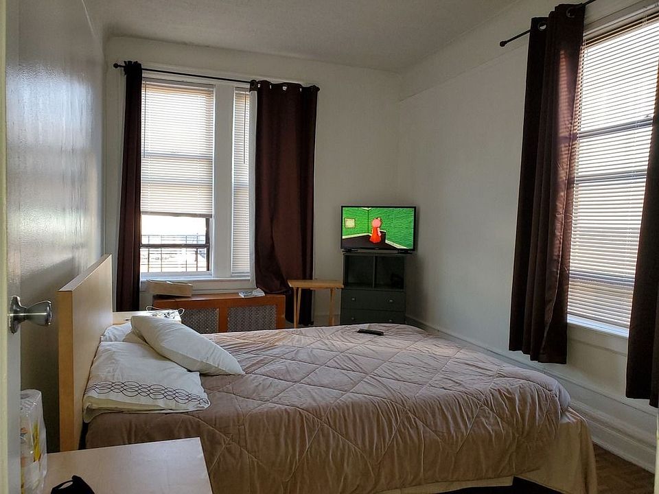1st image of 3606 30th St #3